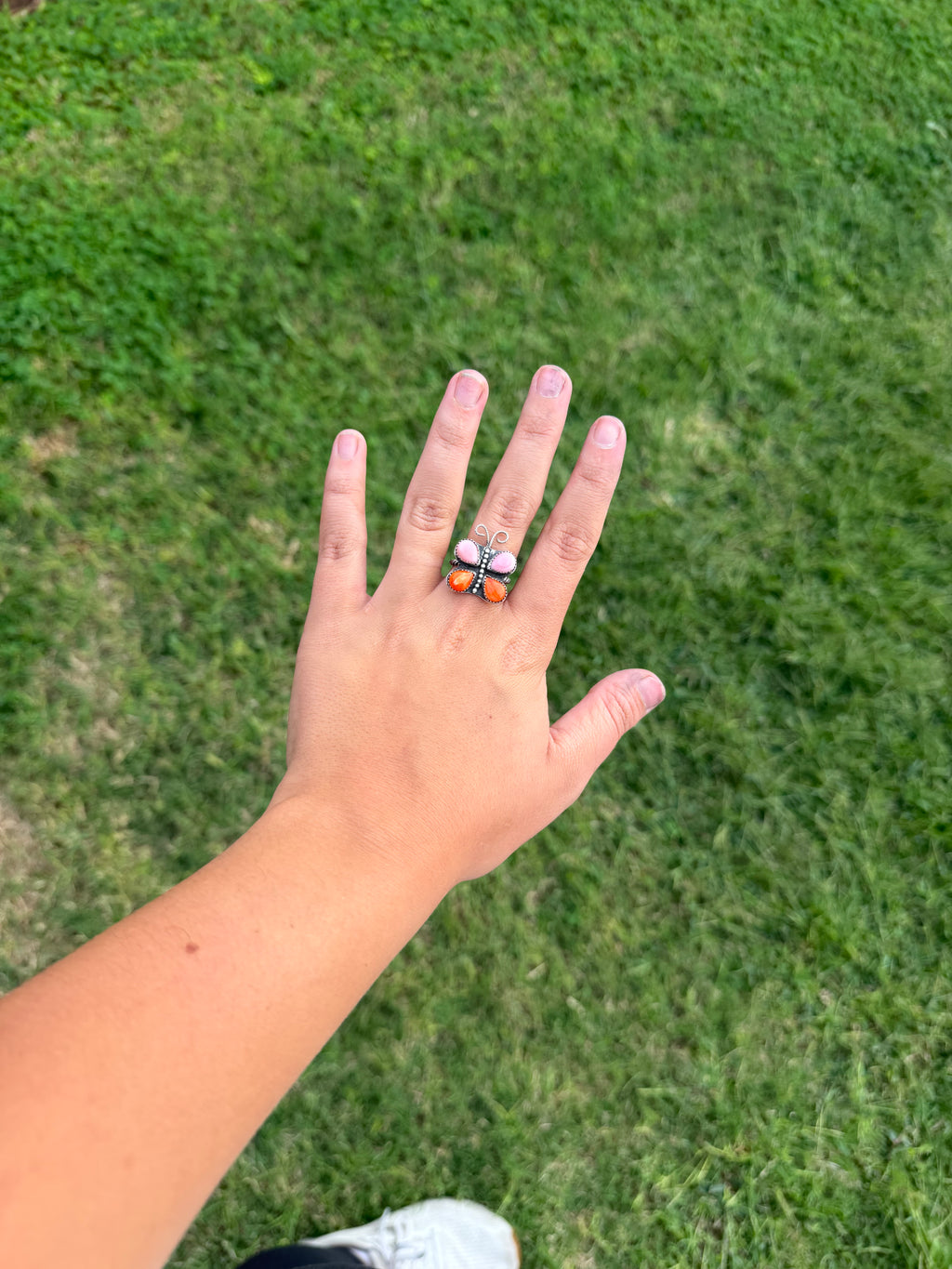 Butterfly ring