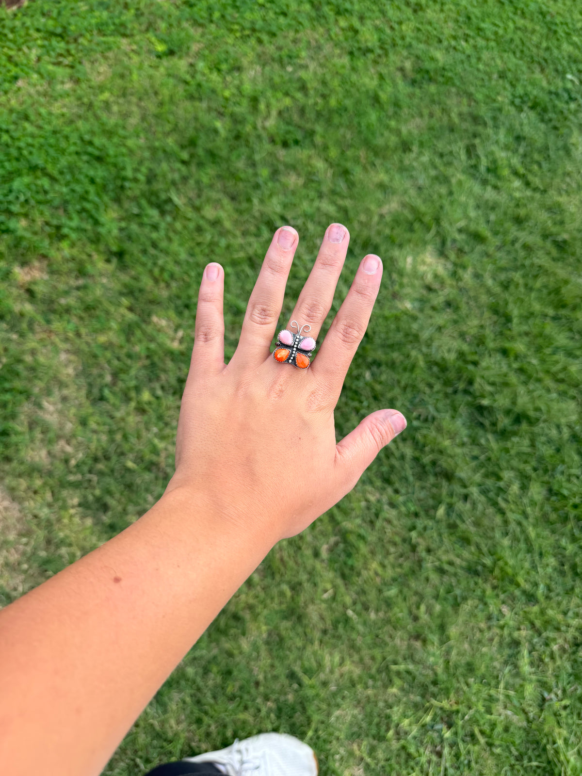 Butterfly ring